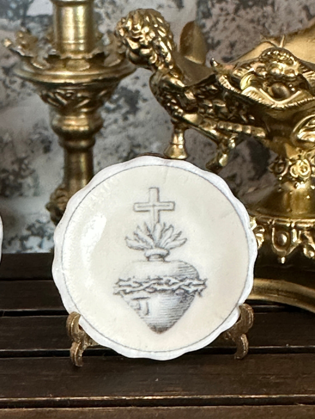 Ceramic Dollhouse 1:12 Scale Plates – Sacred Heart French Religious Miniatures