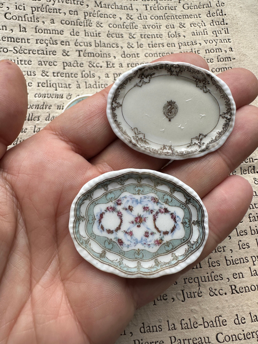 Dollhouse Miniature Plates and Platters Large Size