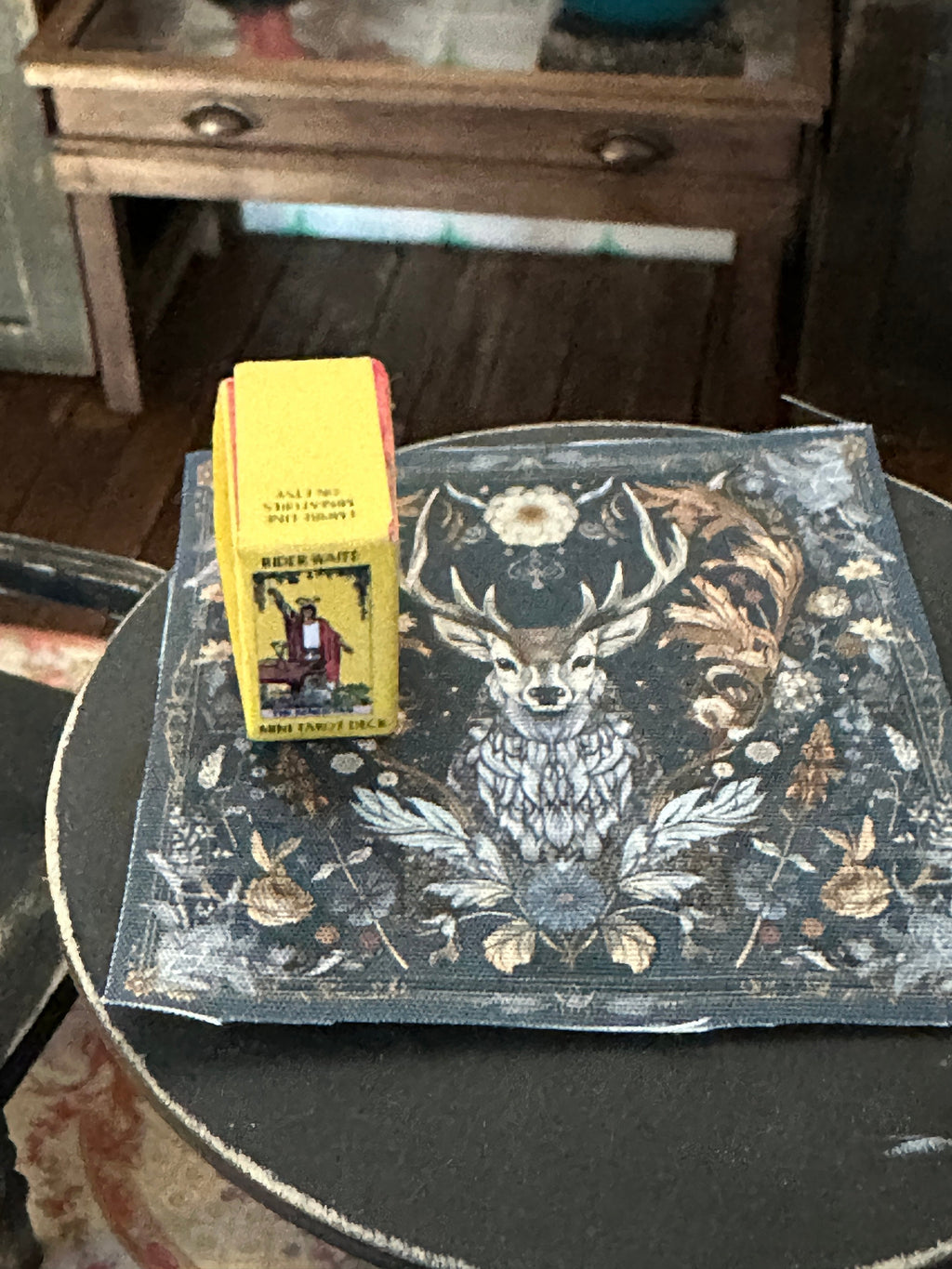 Dollhouse Miniature 1:12 Scale Tarot Deck – Rider-Waite with Altar Cloth