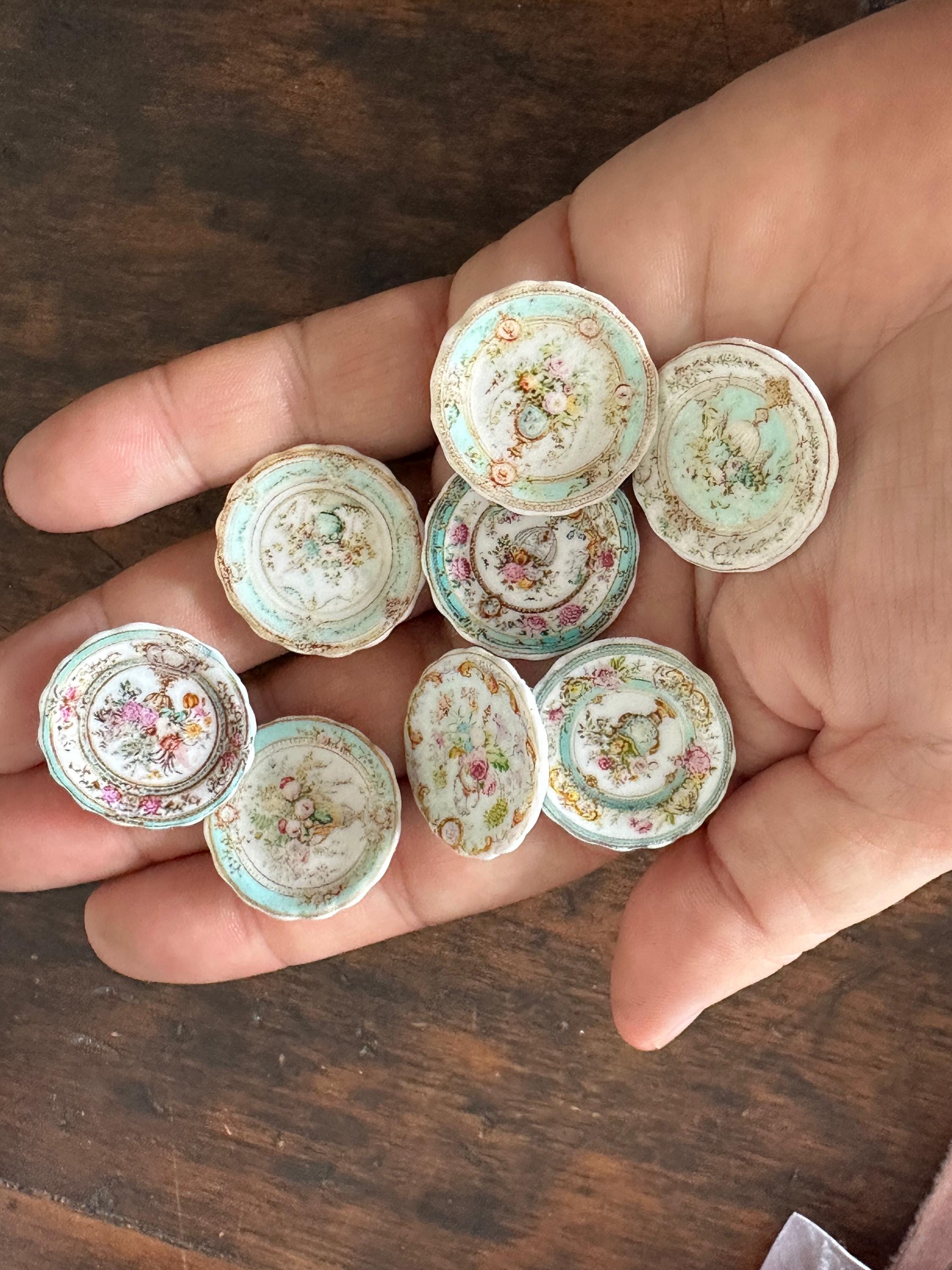 Ceramic Dollhouse 1:12 Scale Plates – 19th Century Versailles Vases & Flowers