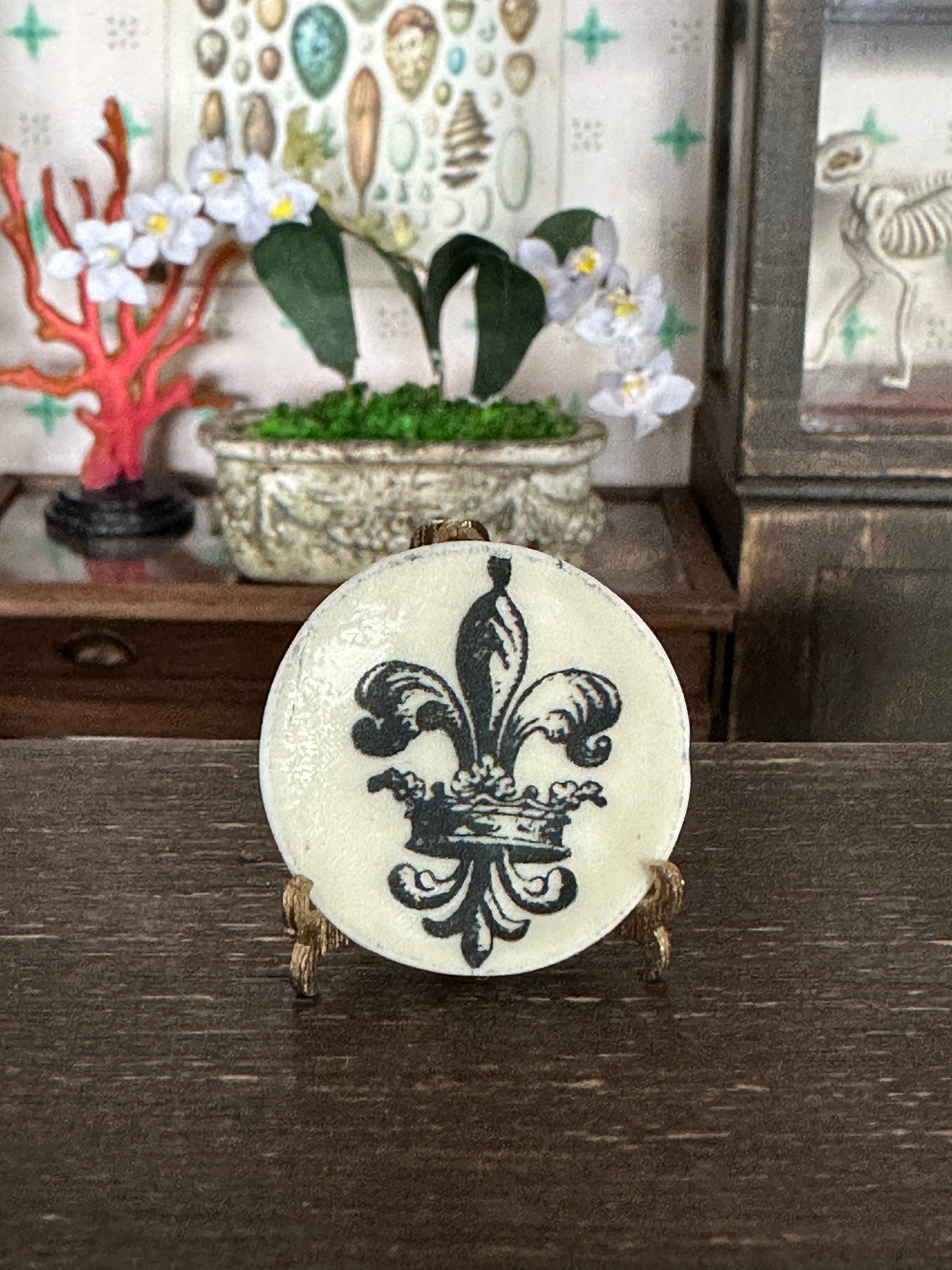 Ceramic Dollhouse 1:12 Scale Plates – Spooky Halloween Macabre Miniatures