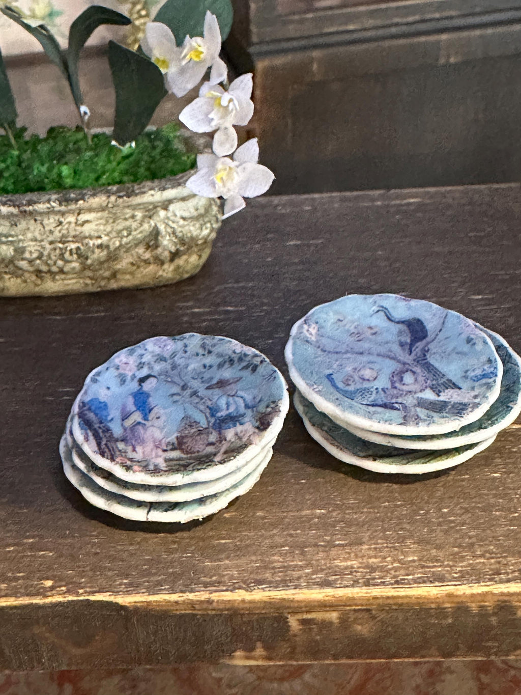 Ceramic Dollhouse 1:12 Scale Plates – Chinoiserie & Asian-Inspired Designs