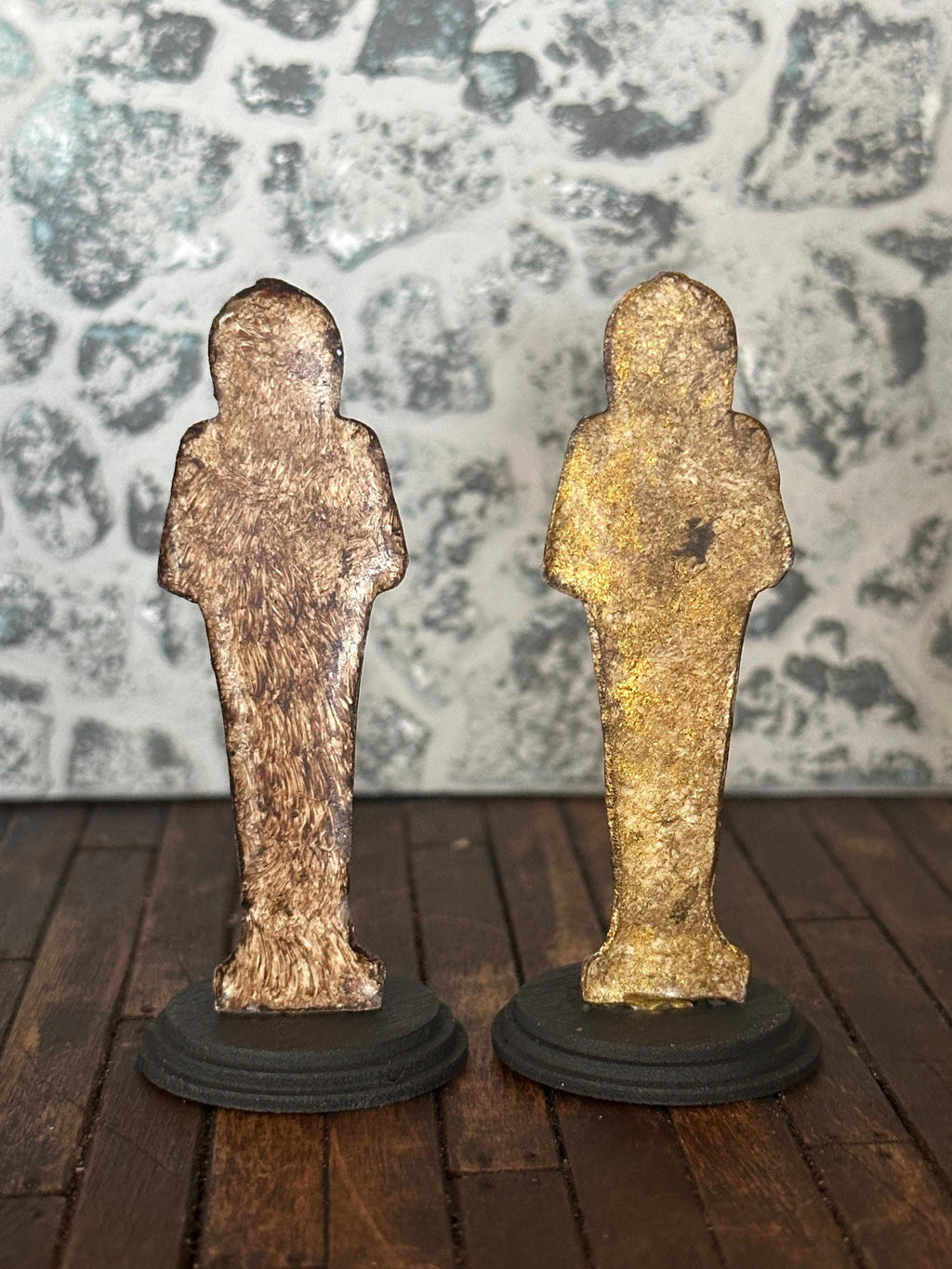 Handmade Miniature Egyptian Mummy Case – Aged Gilded & Stone Collectors Statue (1:12 Scale)