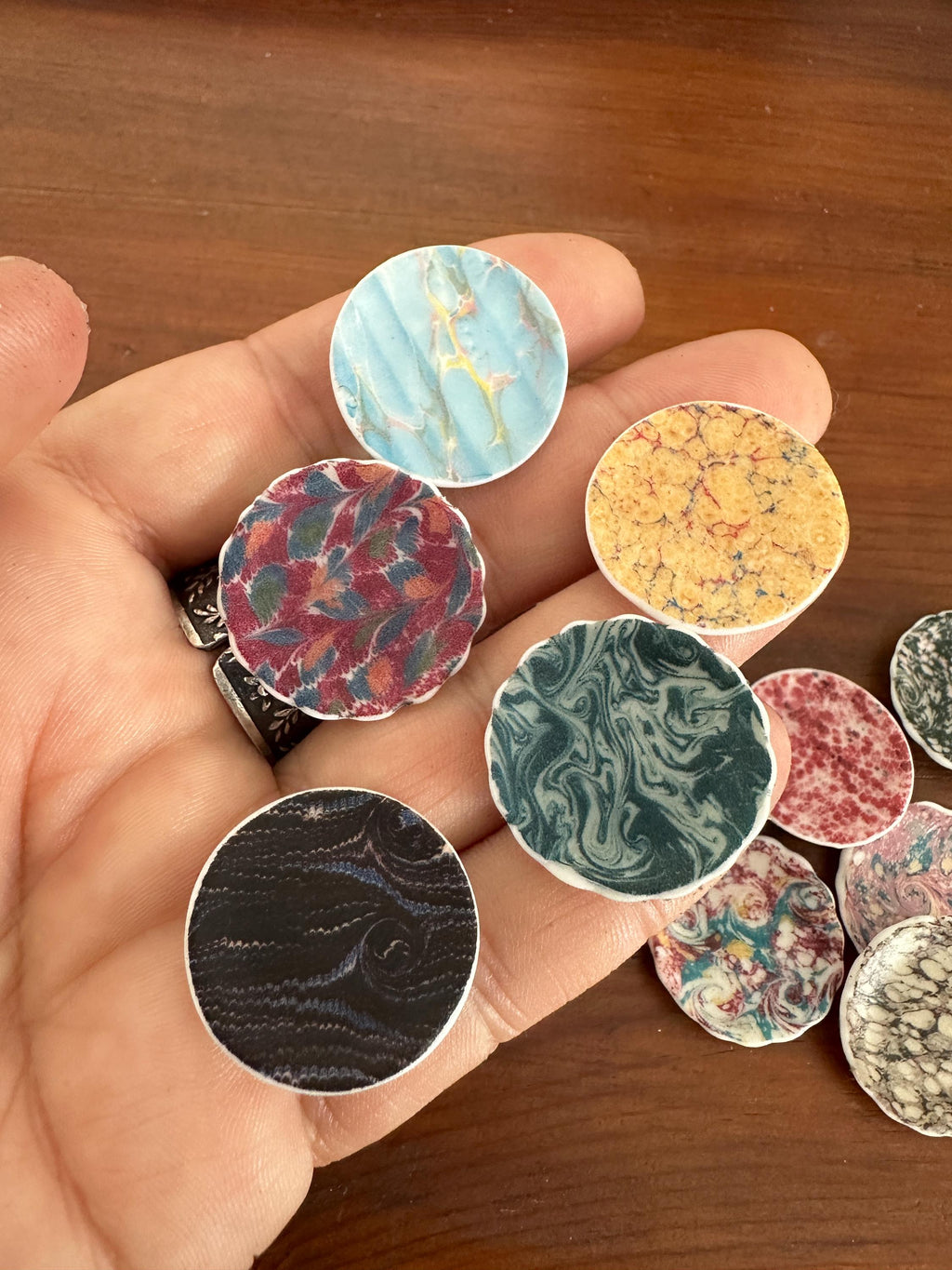 Ceramic Dollhouse 1:12 Scale Plates – Antique Marbled Paper Designs