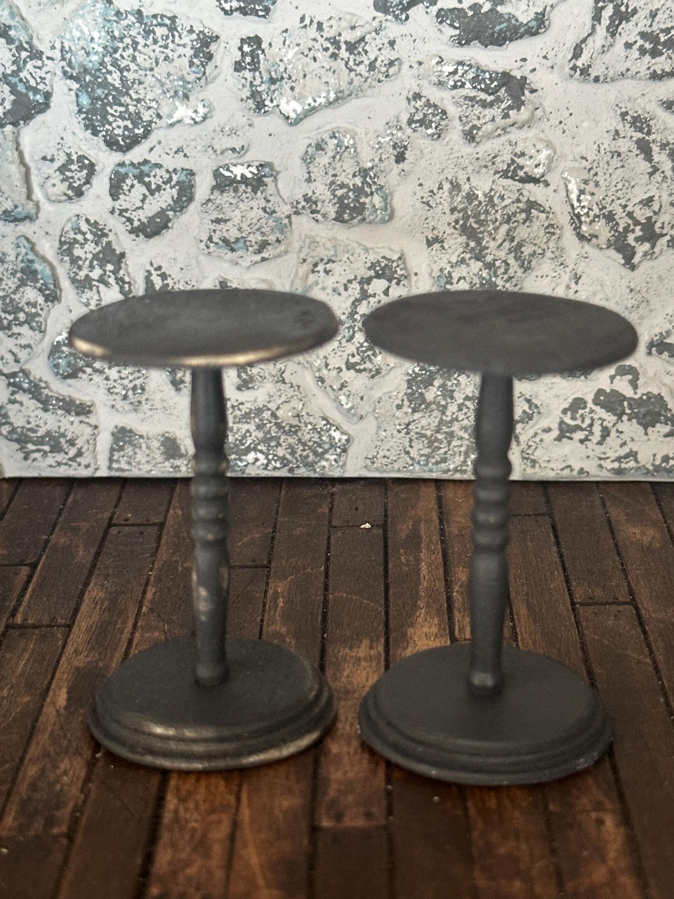 Miniature 1:12 Scale Dollshouse Handmade Ebony Colour Turned Wood Display Stand Victorian Antique Style