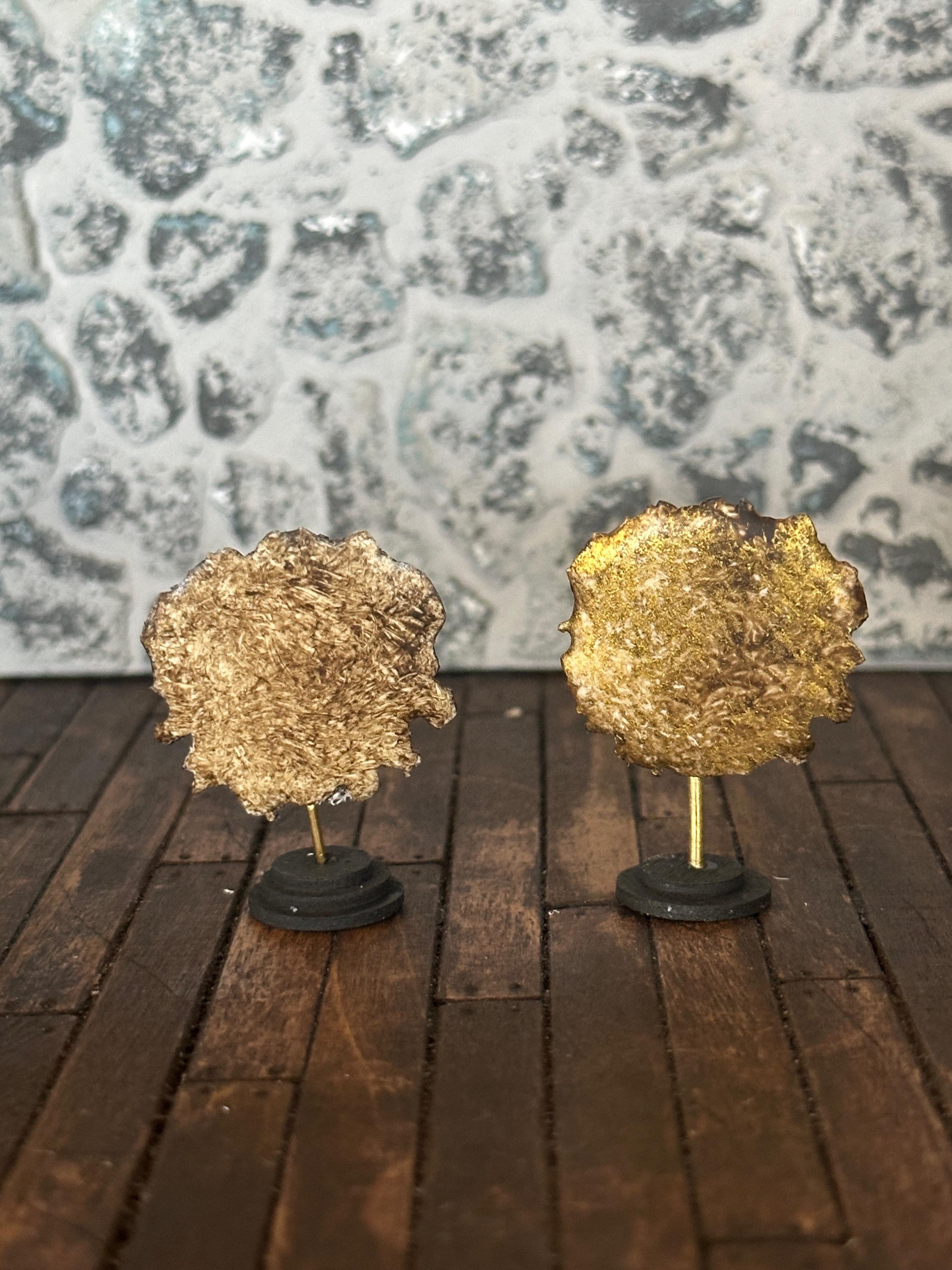 Handmade Miniature Medusa Ornament – Aged Gilded or Stone Mask Statue (1:12 Scale)