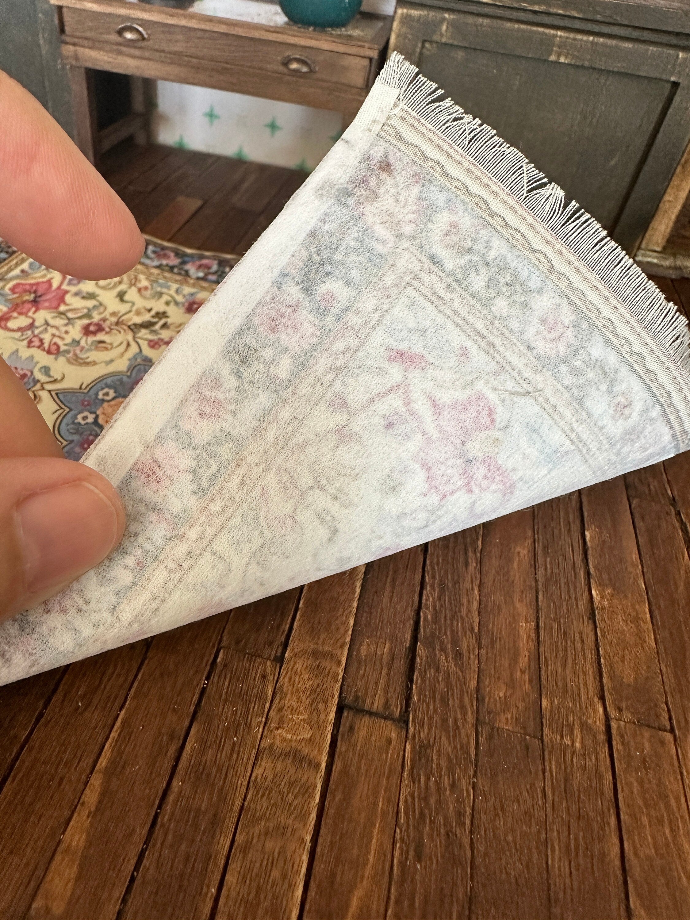 Miniature Dollhouse Persian Style Rug – Vibrant Classical Cotton 1:12 Scale