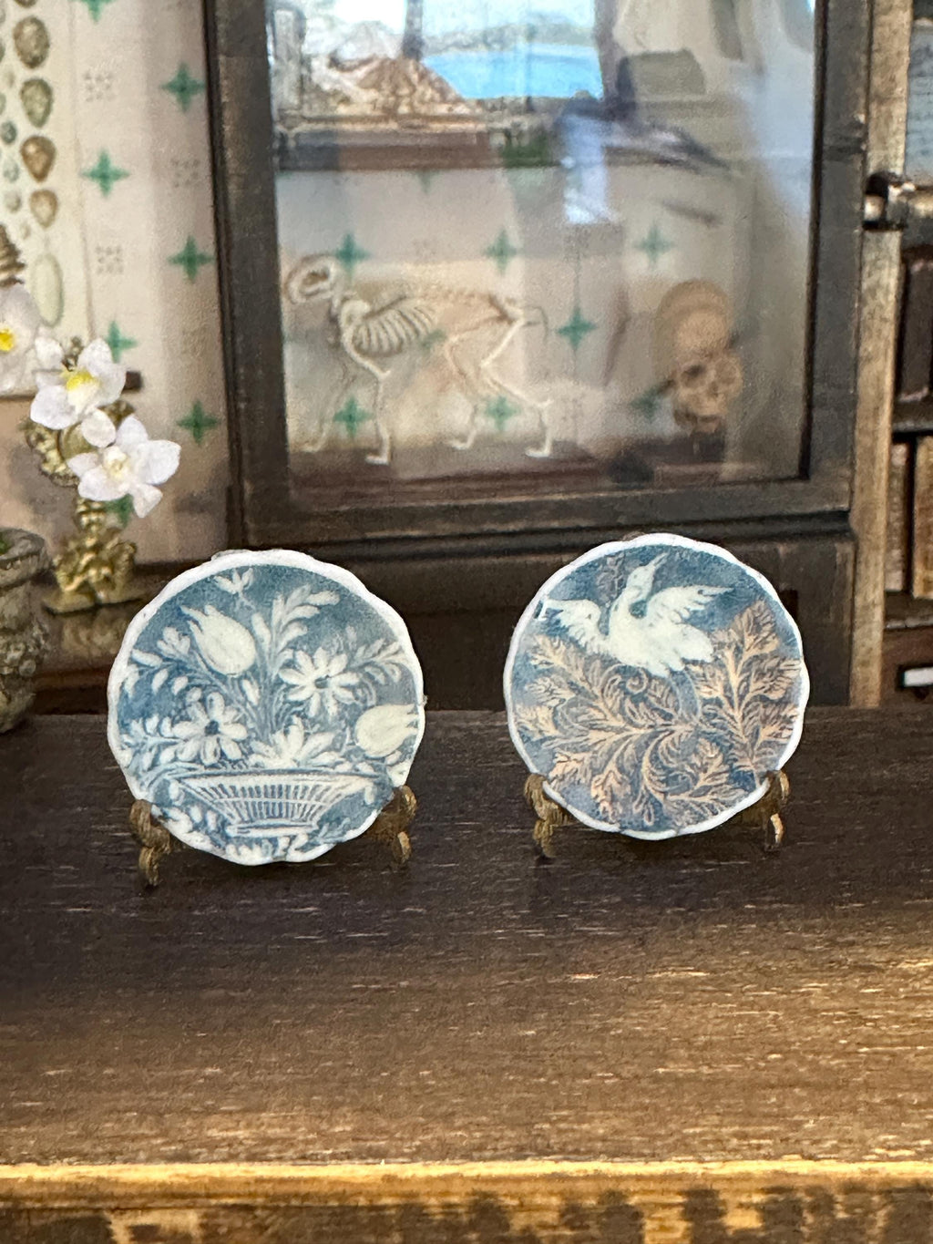 Ceramic Dollhouse 1:12 Scale Plates – Blue and White Folk Pattern Miniatures