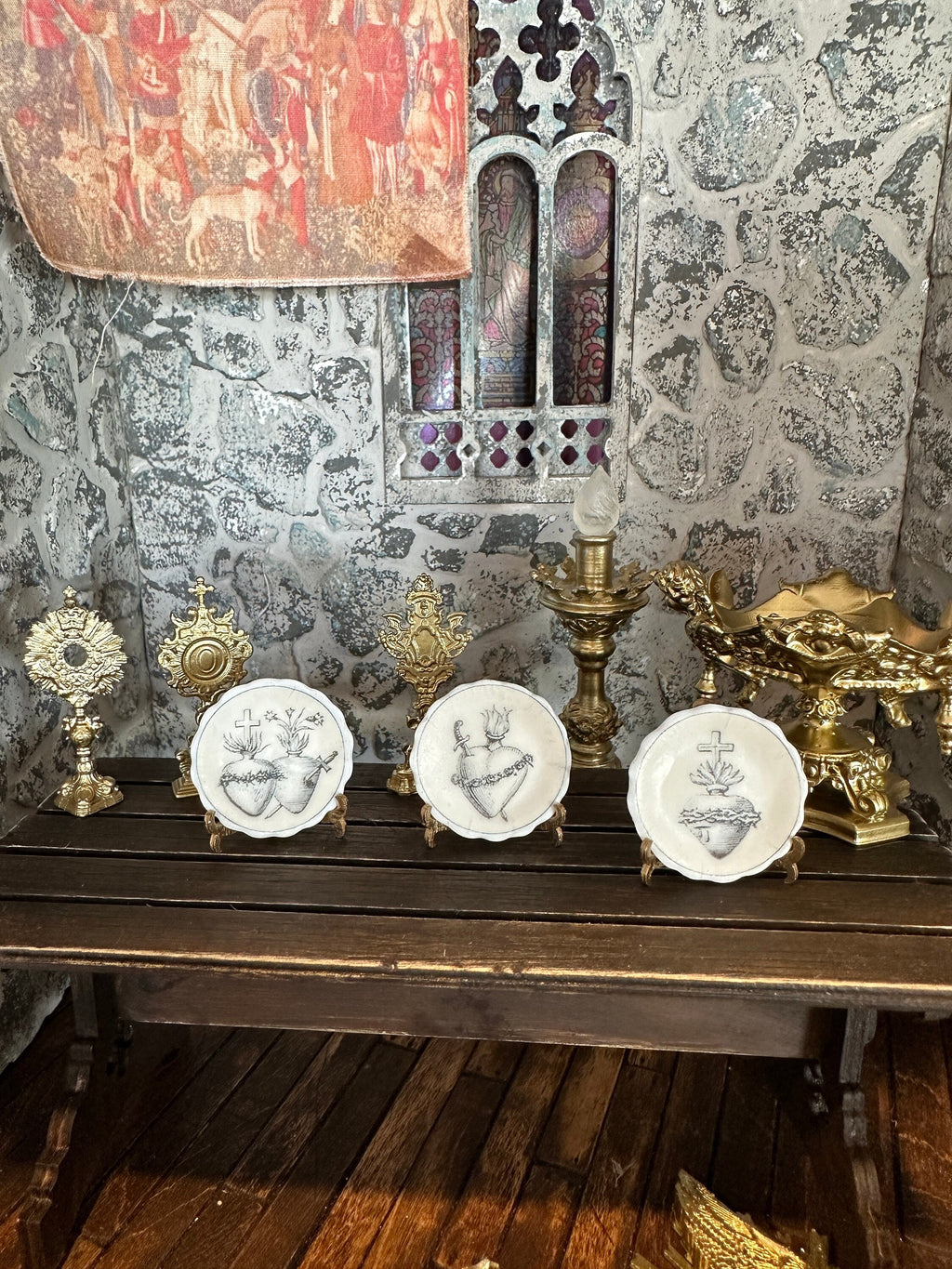 Ceramic Dollhouse 1:12 Scale Plates – Sacred Heart French Religious Miniatures