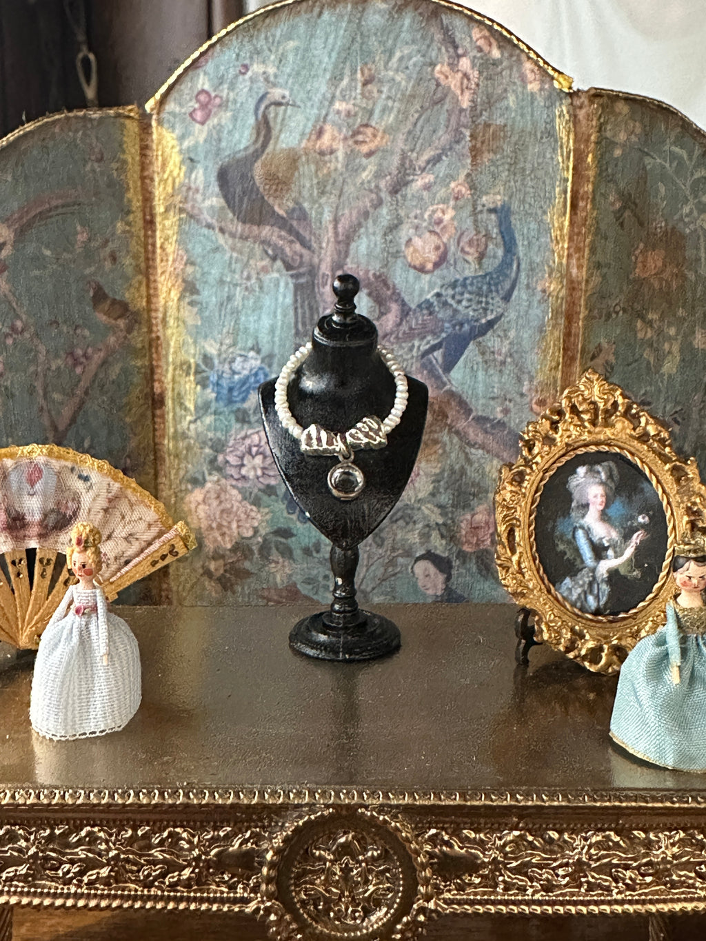 Handmade Miniature Display Bust – Victorian Black Jewellery Stand (1:12 Scale)