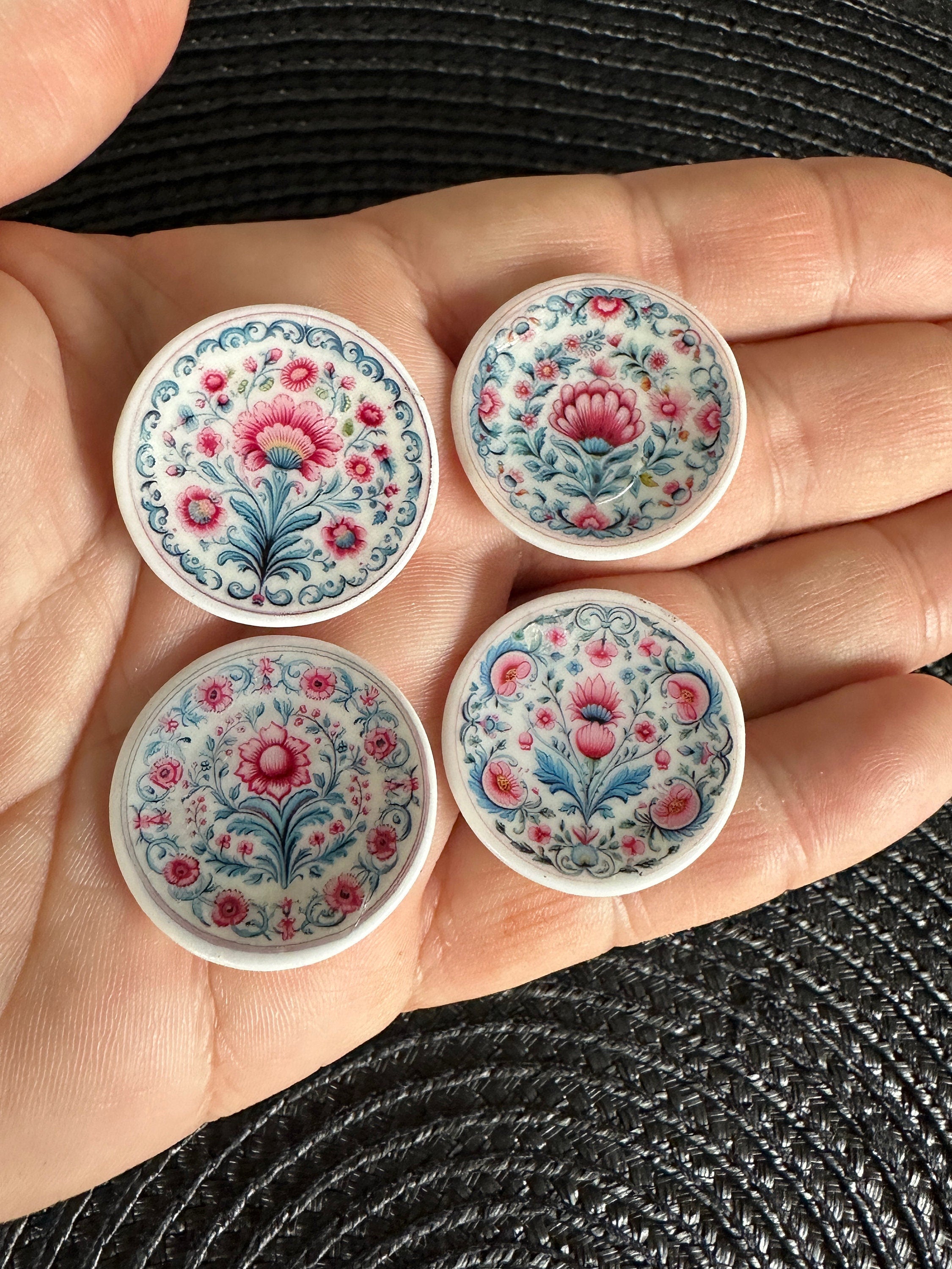 Ceramic Dollhouse 1:12 Scale Plates – Folk Art Pink & Blue Floral Set