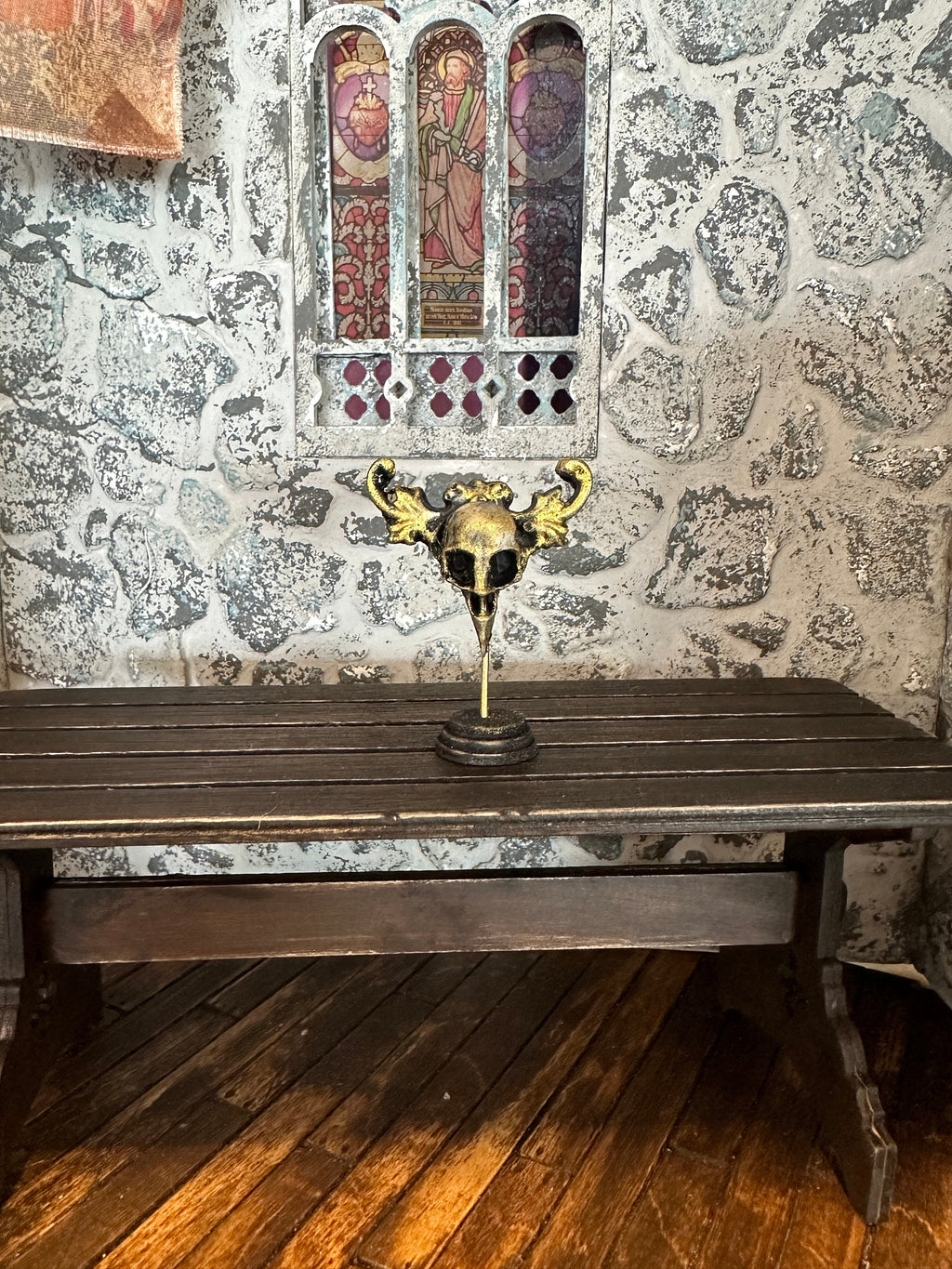 Handmade Miniature Bird Skull Statue – Aged Ornate Gothic Collectible