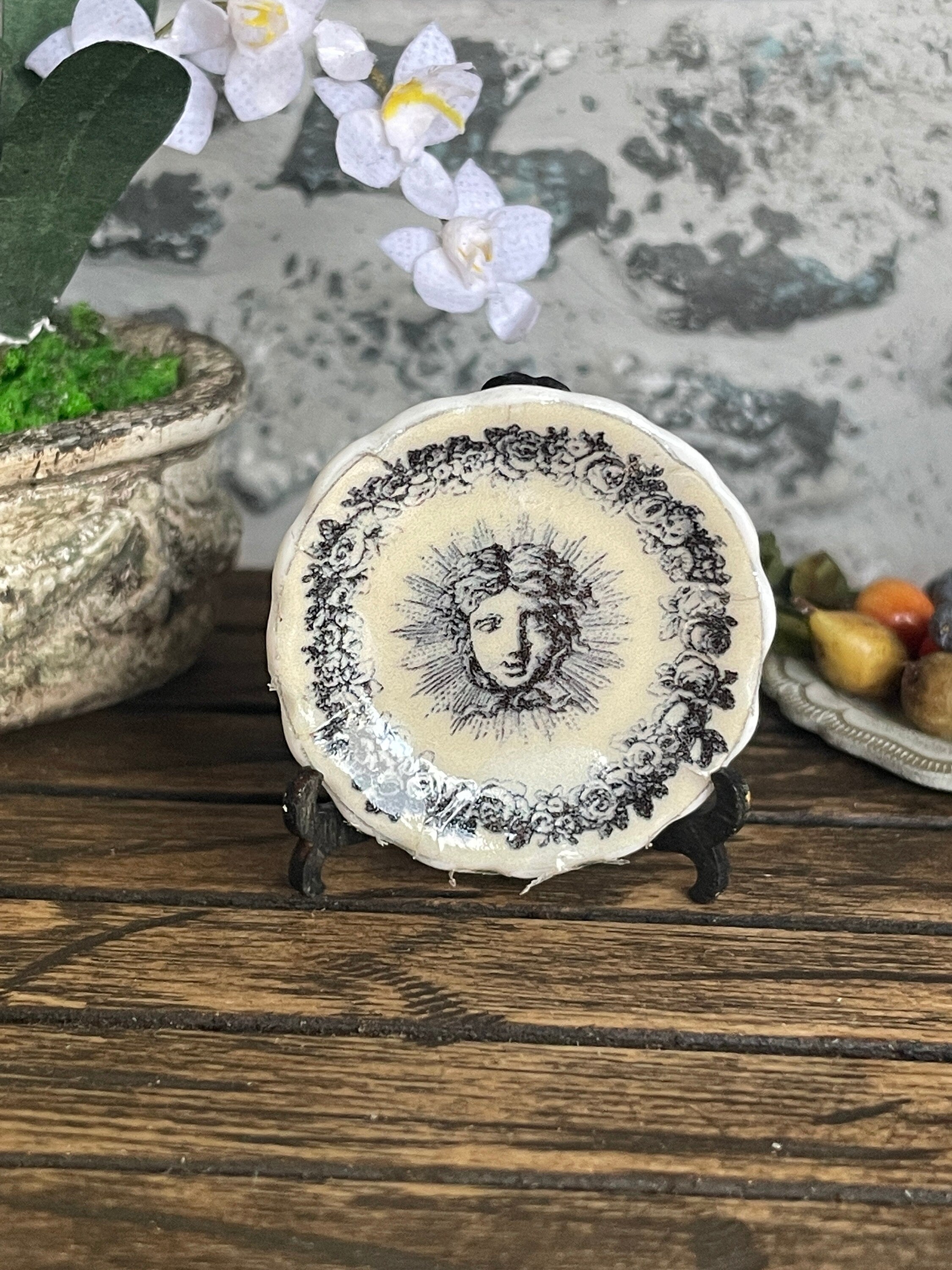 Ceramic Dollhouse 1:12 Scale Plates Vintage Style Medusa or Versailles Sun King